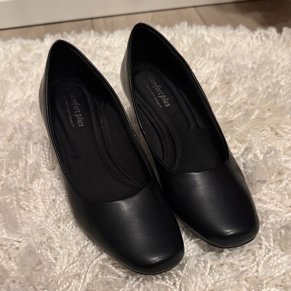 Comfort Plus by Predictions Women's Black Heels